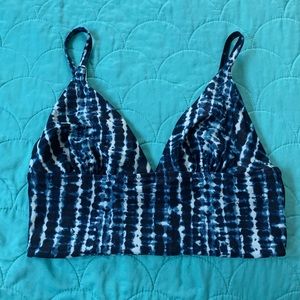 Print bikini tops